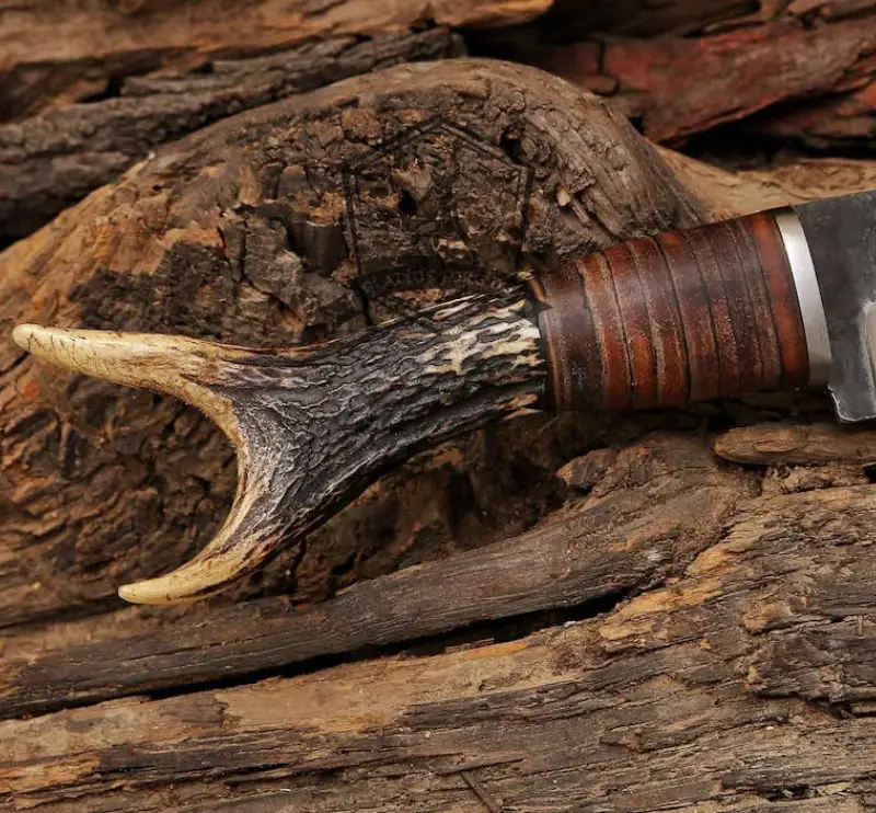 legend of fall knife handle Legend of fall replica knife
